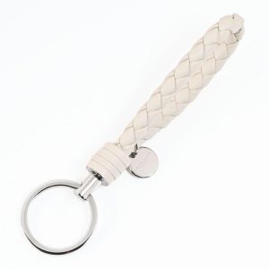 BOTTEGA VENETA ボッテガヴェネタ キーリング キーホルダー イントレチャート メンズ レディース ホワイト113539 V3UN1 9653 レザー 名入れ可有料