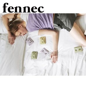 FENNEC 保証付 返品OK  日本　正規品 2025 日本未入荷ブランド Fennec フェネック CIRCLE PADDING CARD SLOT コンパクト レザー カードケース 財布 メタル