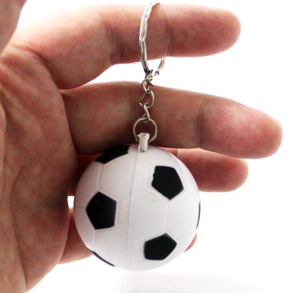 卒団記念品 サッカー キーホルダー ボール 名入れ 記念品 卒団 PU タグ付き ネームタグ 名札 プレート 子供 部活 卒業記念 卒部 チーム - 画像 (5)