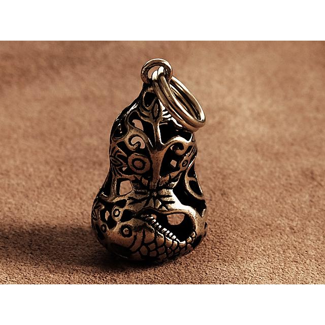 真鍮製 ひょうたんキーホルダー(透かし彫り エージングカラー)瓢箪 キーリング ネックレス アメカジ チャーム 工芸品 ブラス ペンダント