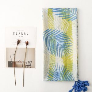 送料無料 男女兼用 タッセル付き 大判薄型 ボタニカル フラワー柄 ストール スカーフ　90956